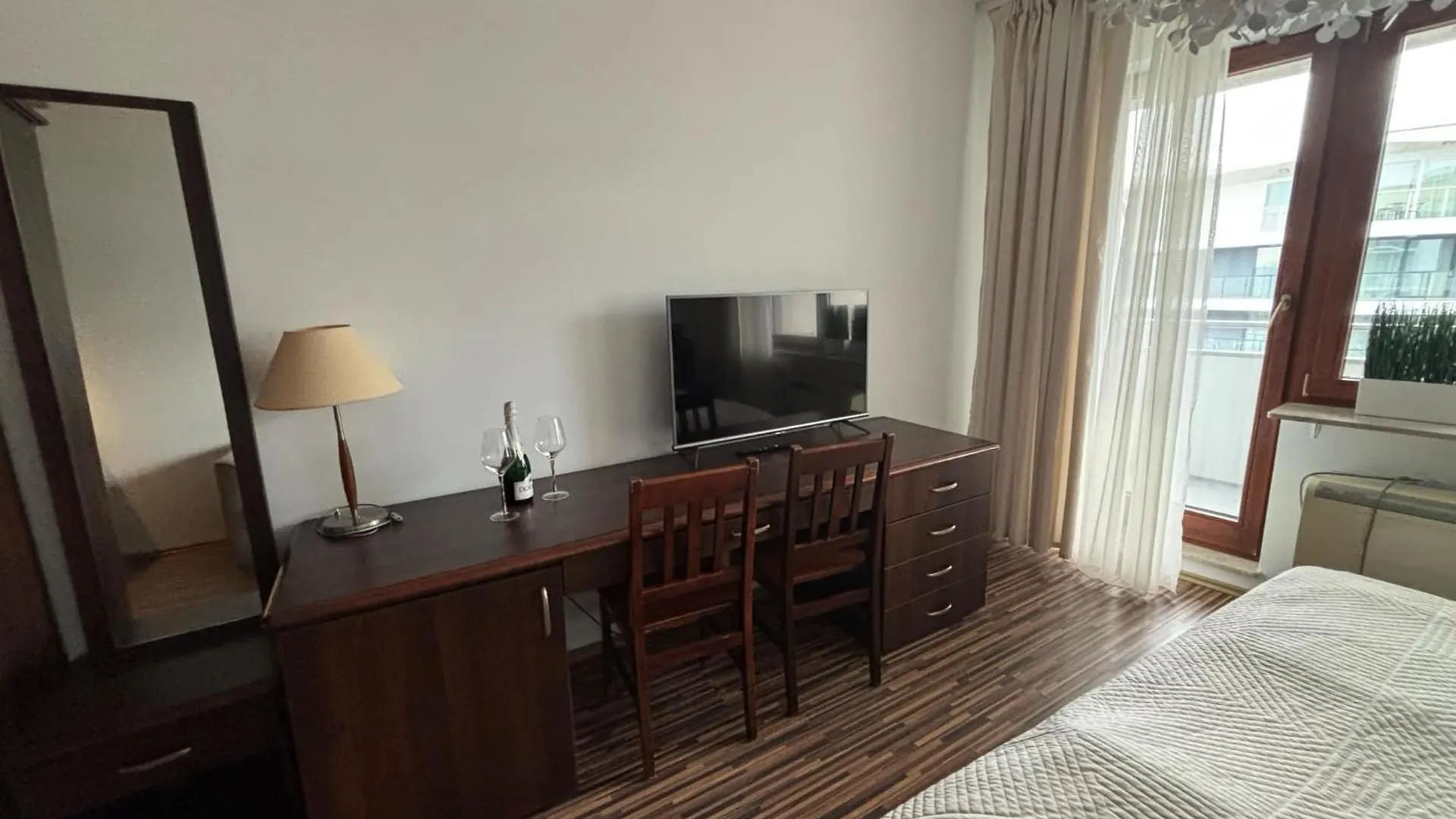 Arka Aparthotel 615 A Kolobrzeg